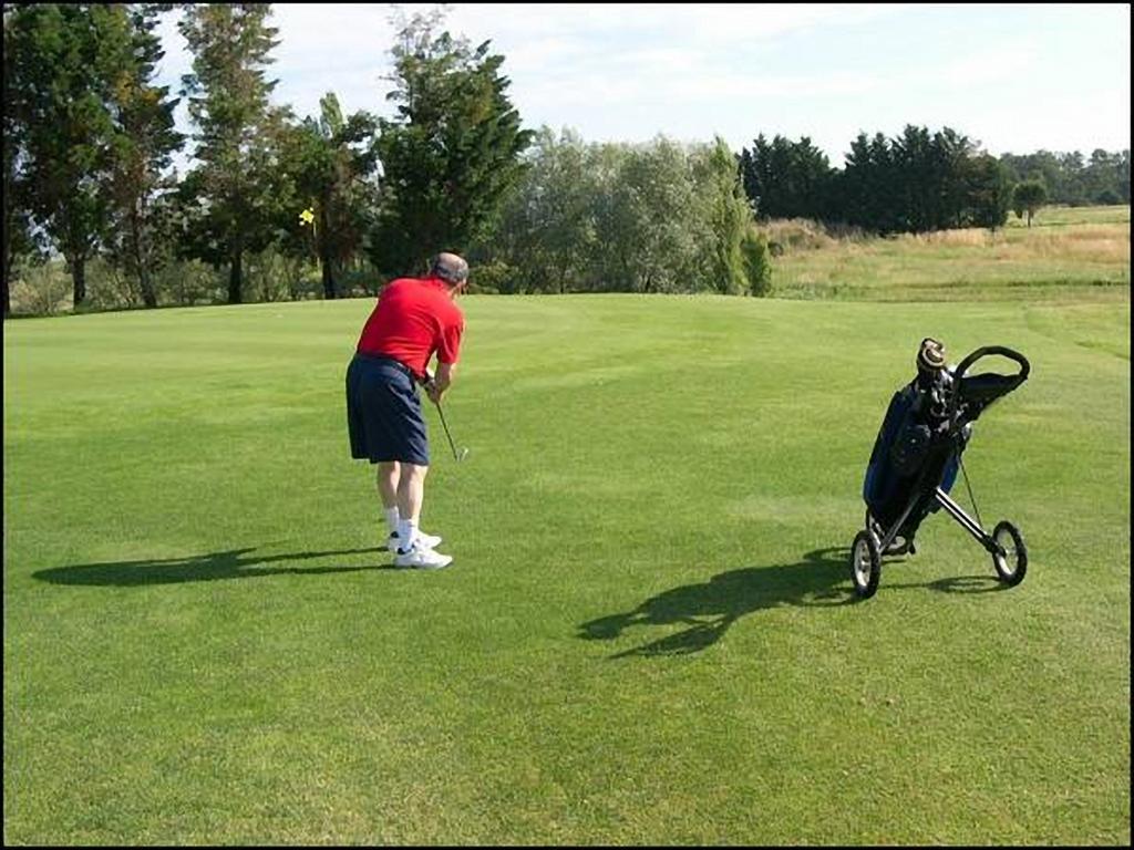 Tenuta Lamborghini Golf & Resort Panicale Buitenkant foto